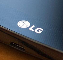 LG решил бросить вызов Samsung на рынке Андроид-устройств?