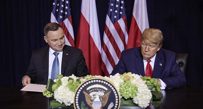 Варшава и Вашингтон не стали размещать военные базы США в Польше у границ РФ и Украины
