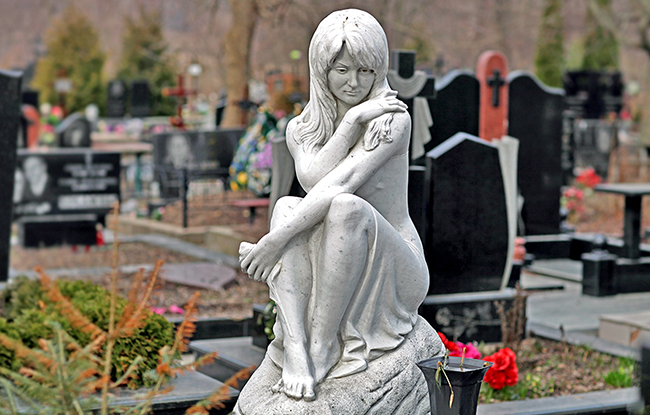 Памятники из гранита - как выбрать? Памятники из гранита - как выбрать?