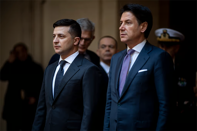 Украина станет линией разлома на следующих выборах в Италии — Politico. Украина станет линией разлома на следующих выборах в Италии — Politico.